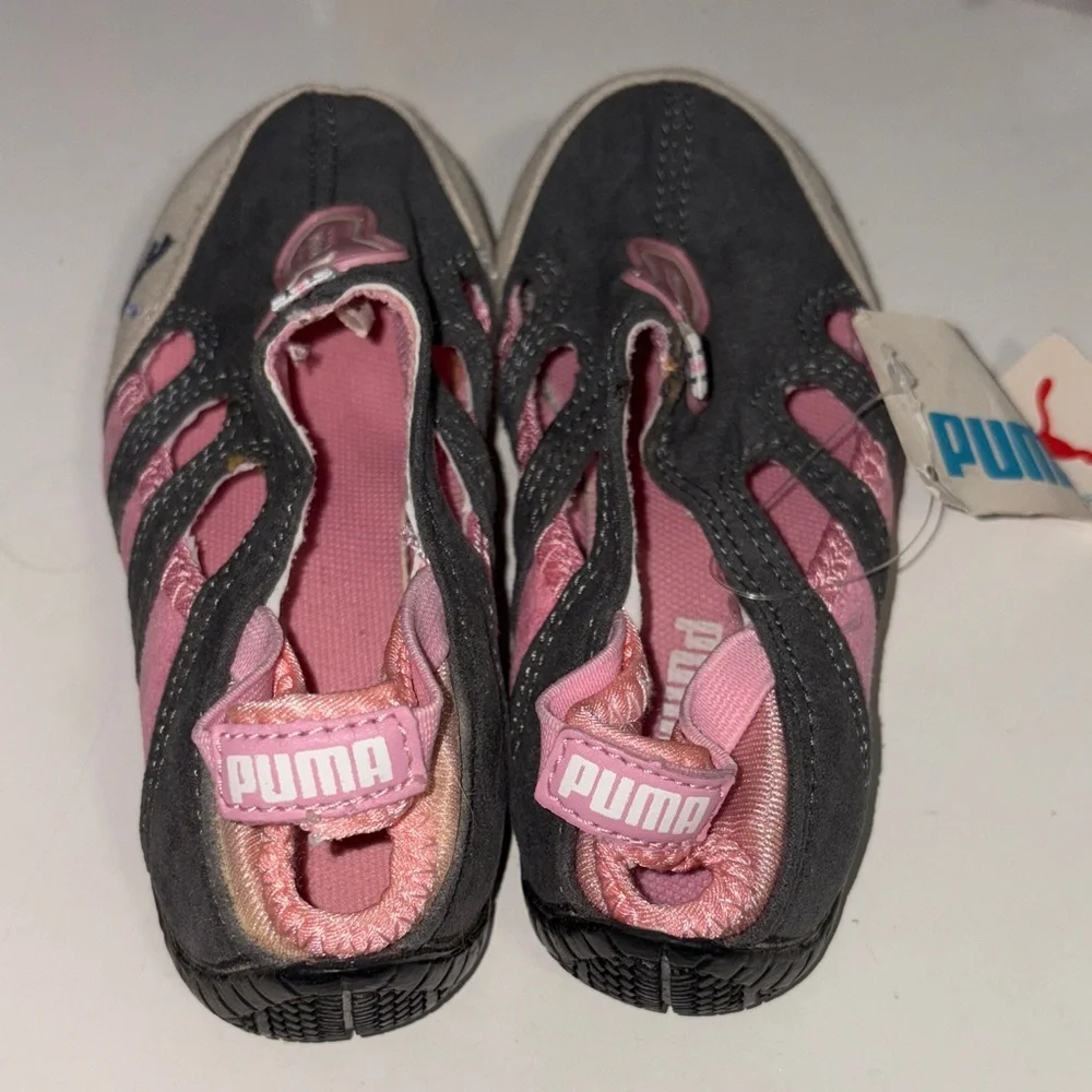 269. Puma Kids Water Shoes - Pink and Black